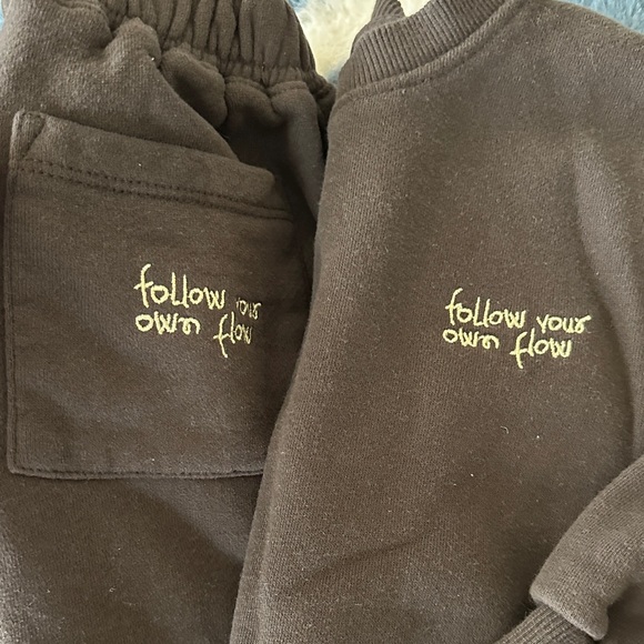 Zara Kids Sweatpants Set in Green and Grey - Picture 5 of 7